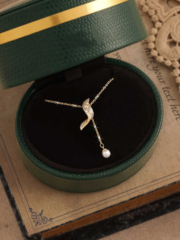 Collier Cascade Céleste