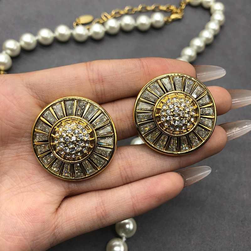 Collier en Alliage Plaqué Or avec Cristaux Zircon et Perles en Verre
