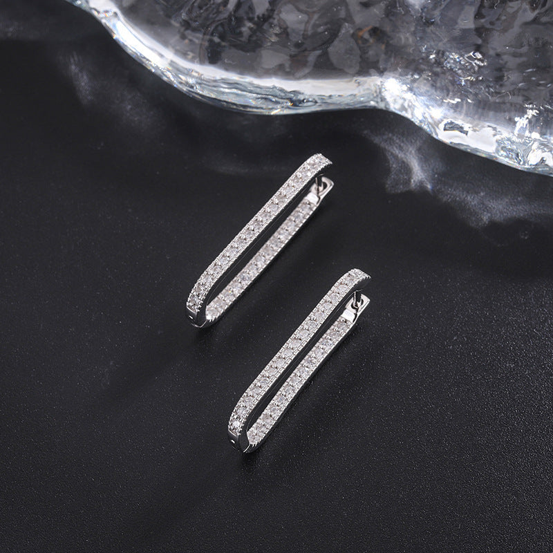 Boucles d'oreilles géométriques en forme de U