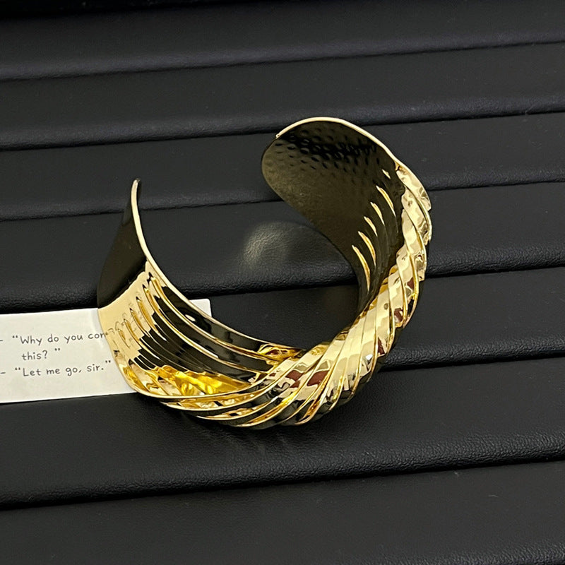 ✨ Bracelet Ajustable Élégance Métallique ✨