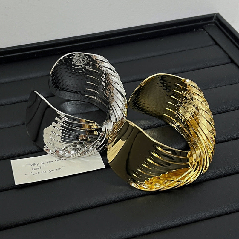 ✨ Bracelet Ajustable Élégance Métallique ✨