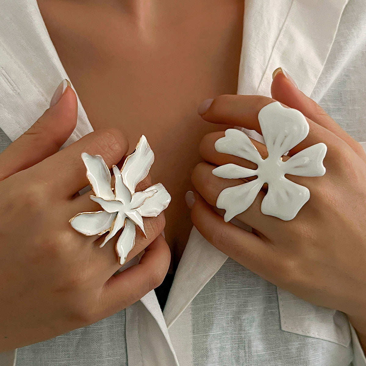 Bague Fleur en Métal Exagéré à Effet Goutte-à-Goutte