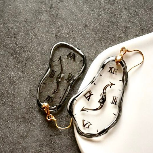 Melting Clock Ear Clip